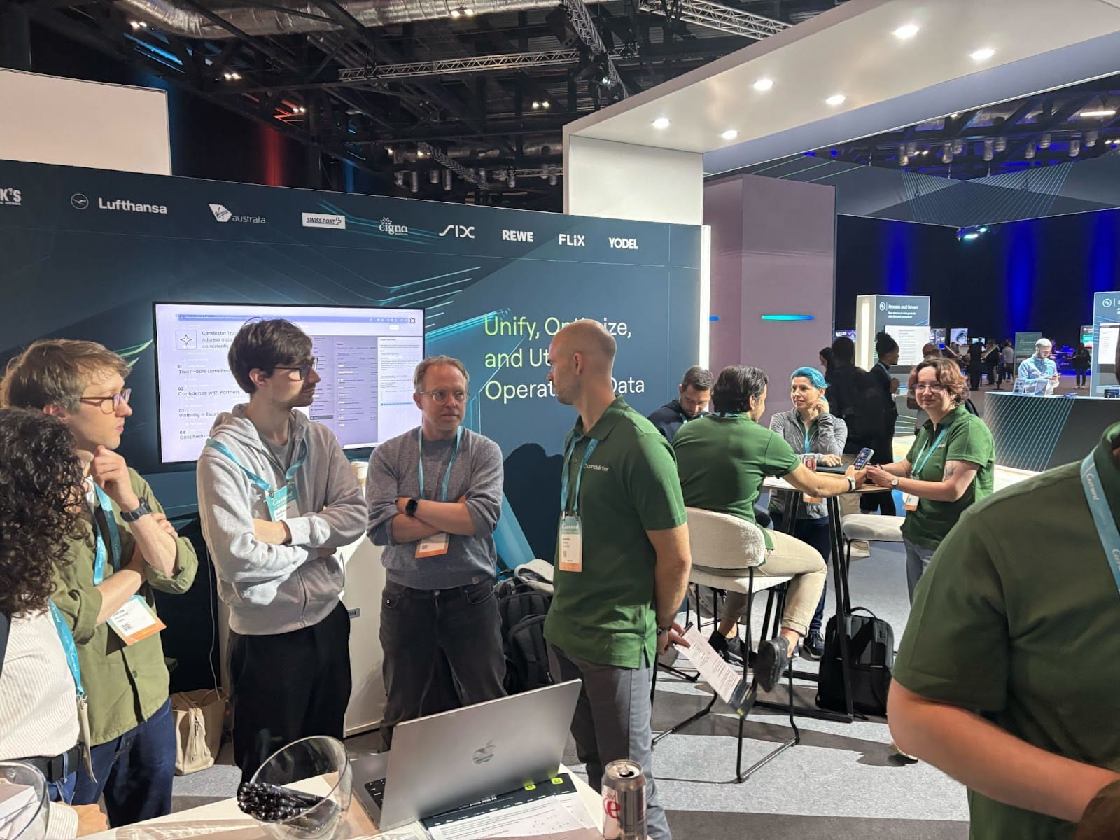 Conversation at the Current London 2025 booth focused on Kafka migration and hybrid streaming environments